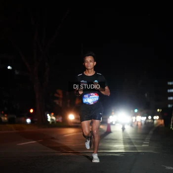 Runner Photo 3686916