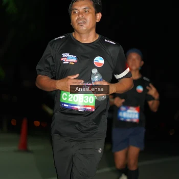 Runner Photo 3686963