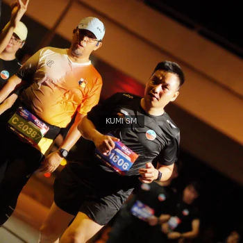 Runner Photo 3686974