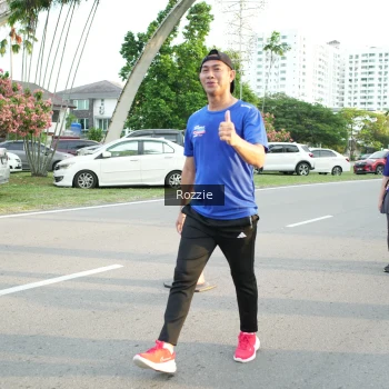 Runner Photo 3686994