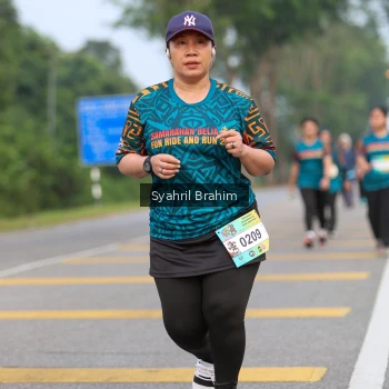 Runner Photo 3687006