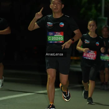 Runner Photo 3687009