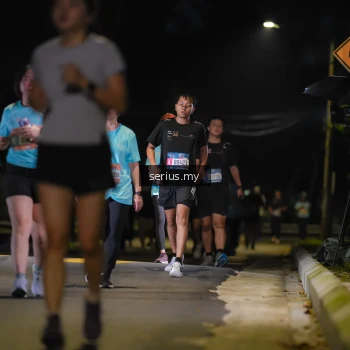Runner Photo 3687011