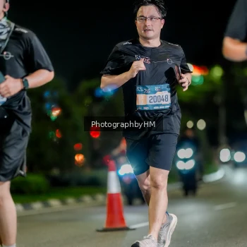 Runner Photo 3687019