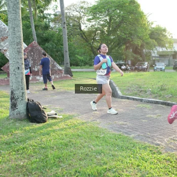 Runner Photo 3687023