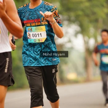 Runner Photo 3687034