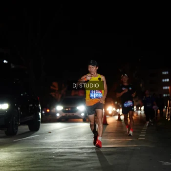 Runner Photo 3687041