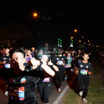 Runner Photo 3687043