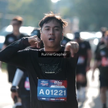Runner Photo 3687075