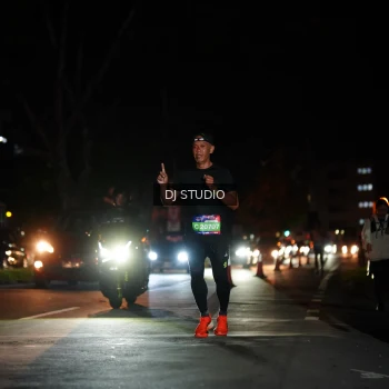 Runner Photo 3687101
