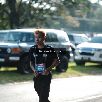 Runner Photo 3687117