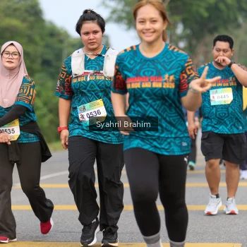 Runner Photo 3687123