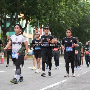 Runner Photo 3687127