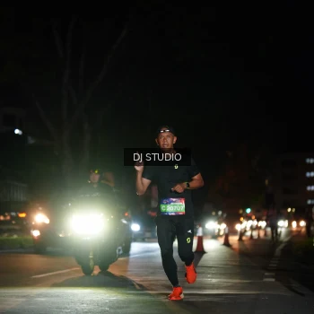 Runner Photo 3687134