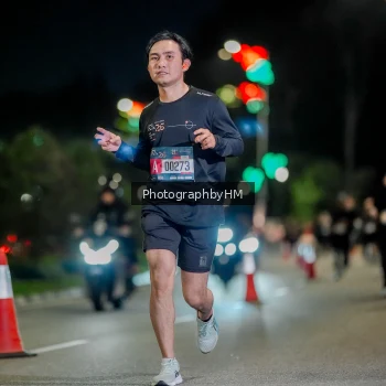 Runner Photo 3687135