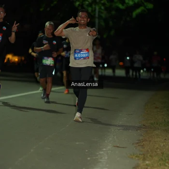 Runner Photo 3687150