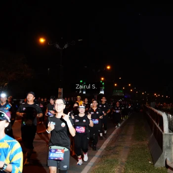 Runner Photo 3687170