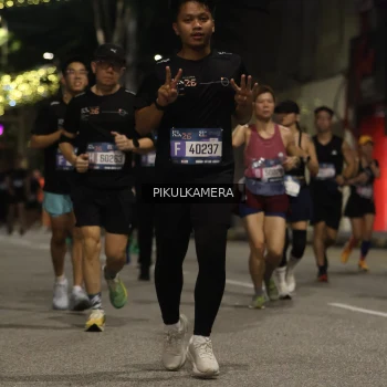 Runner Photo 3687275