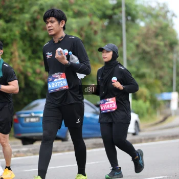 Runner Photo 3687297
