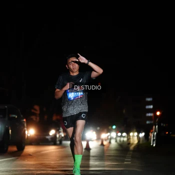 Runner Photo 3687303
