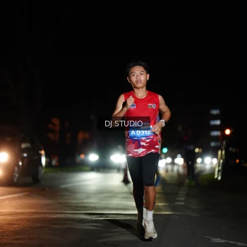 Runner Photo 3687345