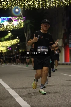 Runner Photo 3687373