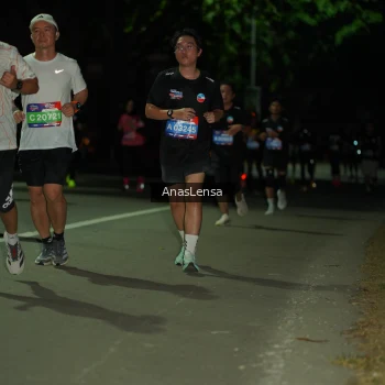 Runner Photo 3687523