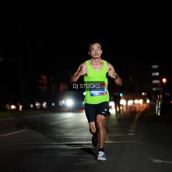 Runner Photo 3687536