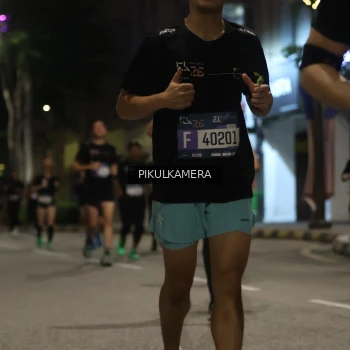 Runner Photo 3687546