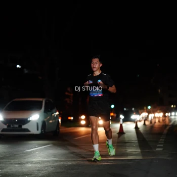 Runner Photo 3687559