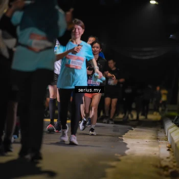 Runner Photo 3687560