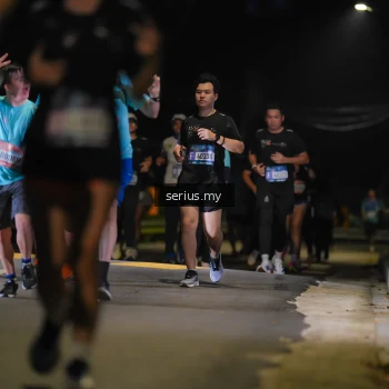 Runner Photo 3687591