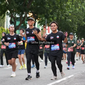 Runner Photo 3687601