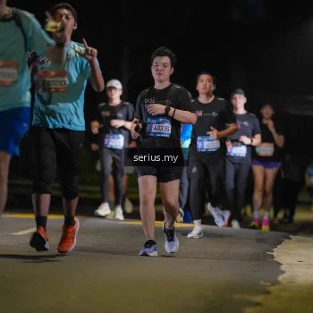 Runner Photo 3687630
