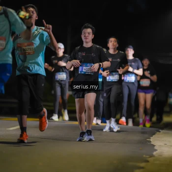 Runner Photo 3687649