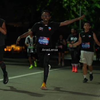 Runner Photo 3687663