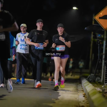 Runner Photo 3687675