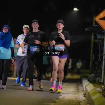 Runner Photo 3687700