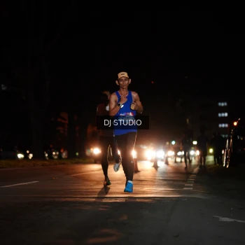 Runner Photo 3687733