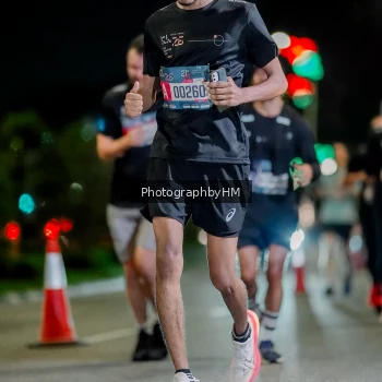 Runner Photo 3687734