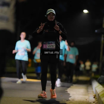 Runner Photo 3687773
