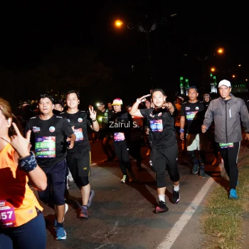 Runner Photo 3687777