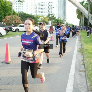 Runner Photo 3687782