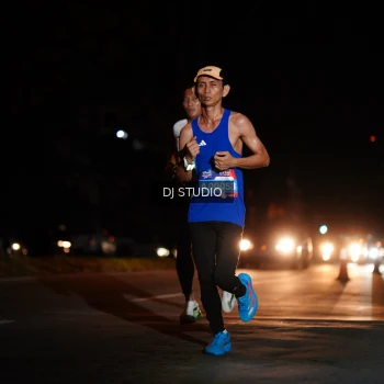 Runner Photo 3687800