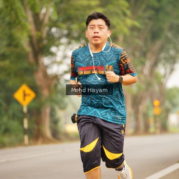 Runner Photo 3687816