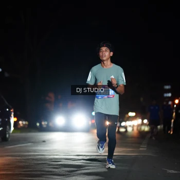 Runner Photo 3687876