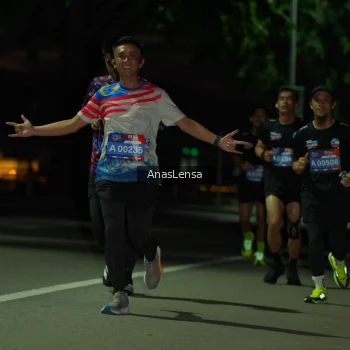 Runner Photo 3687880