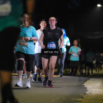 Runner Photo 3687884