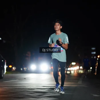 Runner Photo 3687892