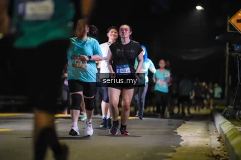 Runner Photo 3687894